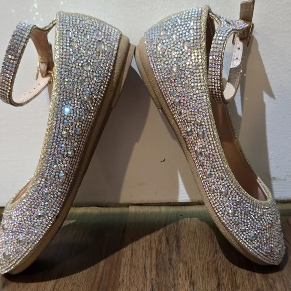 Girls Link Silver/Gold Dress Shoe, Size 2Y - Picture 5 of 9